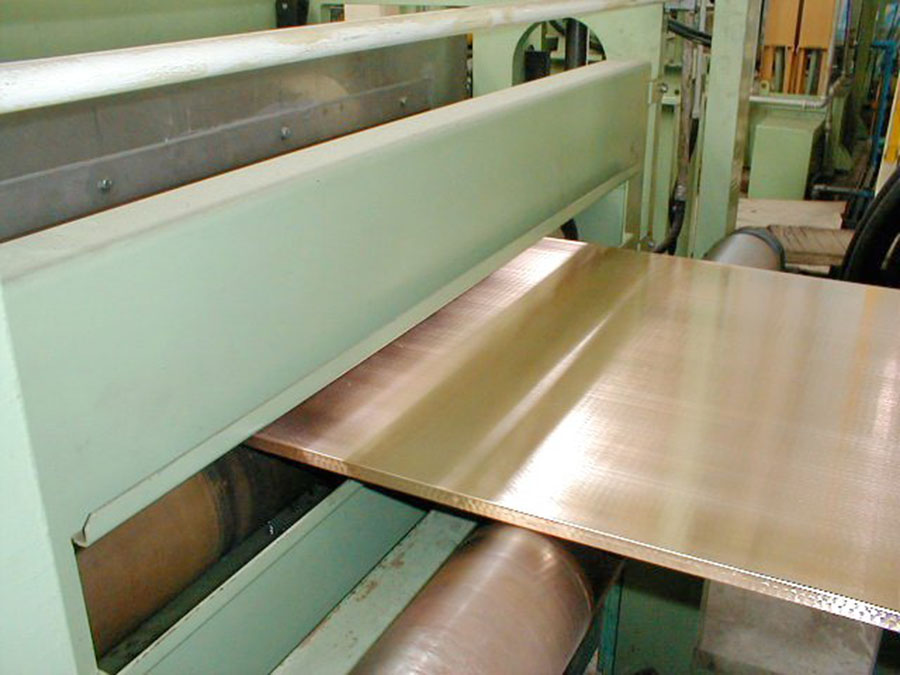 4.銑面 銑削后 板.JPG